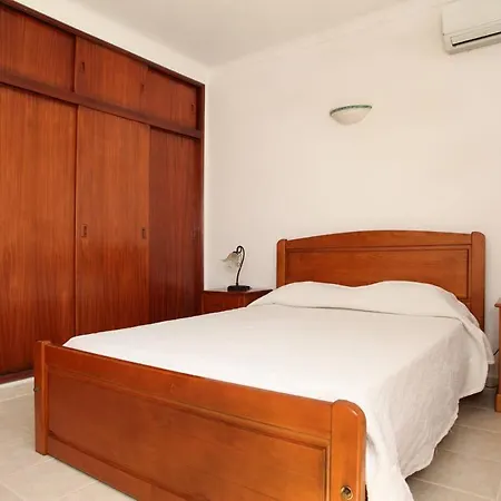 Da Duarte - Walkable To Shops Bars *