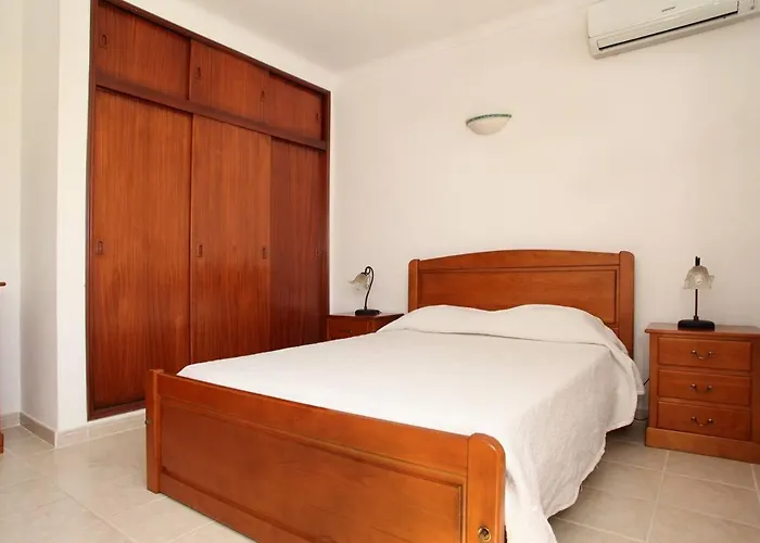 Da Duarte - Walkable To Shops Bars *