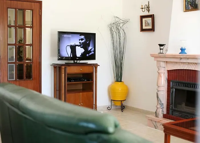 Da Duarte - Walkable To Shops Bars * アルブフェイラ