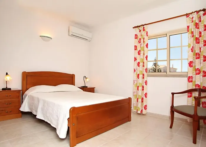 Da Duarte - Walkable To Shops Bars * アルブフェイラ