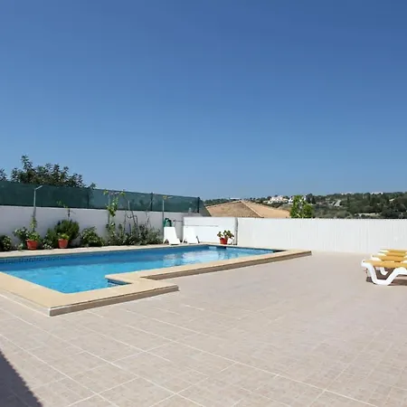 Da Duarte - Walkable To Shops Bars Vakantiehuis Albufeira